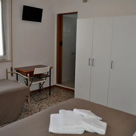 Otel Urano *